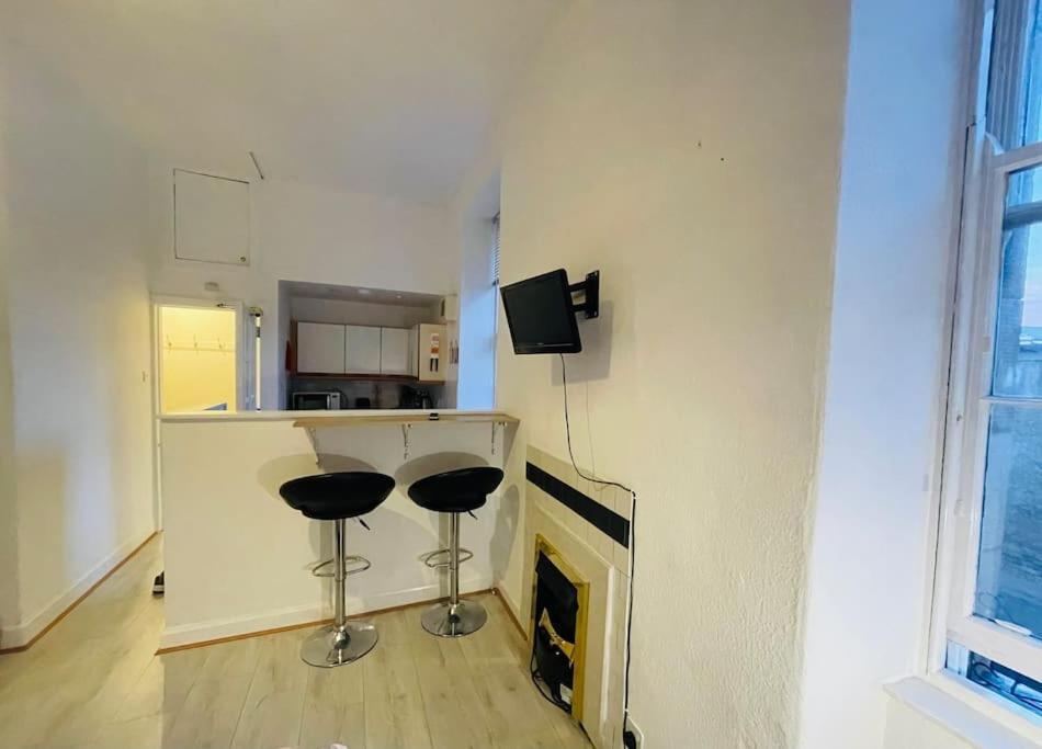 City Studio Flat West Toll Cross Эдинбург Экстерьер фото